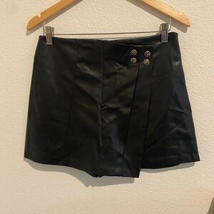 Zara Black Faux Leather Women's Shorts